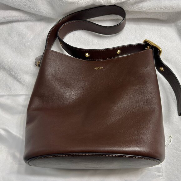 2025 updated Coach Bleecker Bucket Bag in Maple - Picture 4 of 15